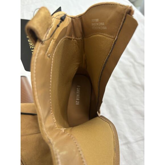 New Forever 21 Size 9 Camel Brown Faux Suede Pointed Toe Ankle Cowgirl Booties - Picture 2 of 11